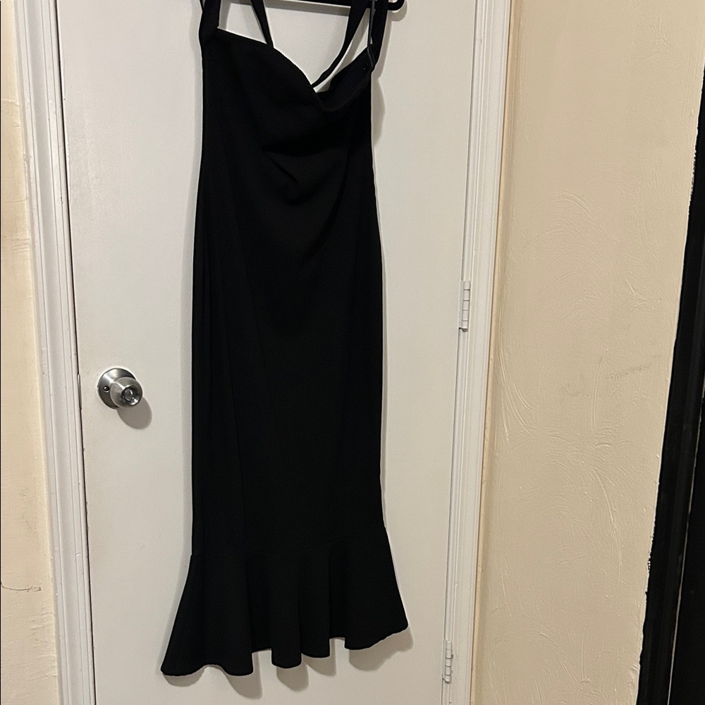 SHEIN Black Strapless Dress